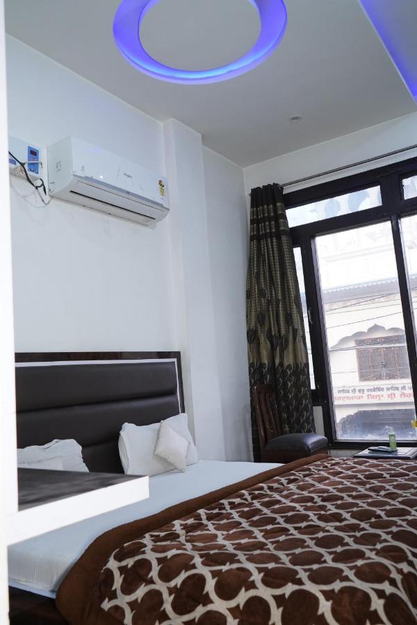 Shiv Shankar Guest House Амритсар Экстерьер фото