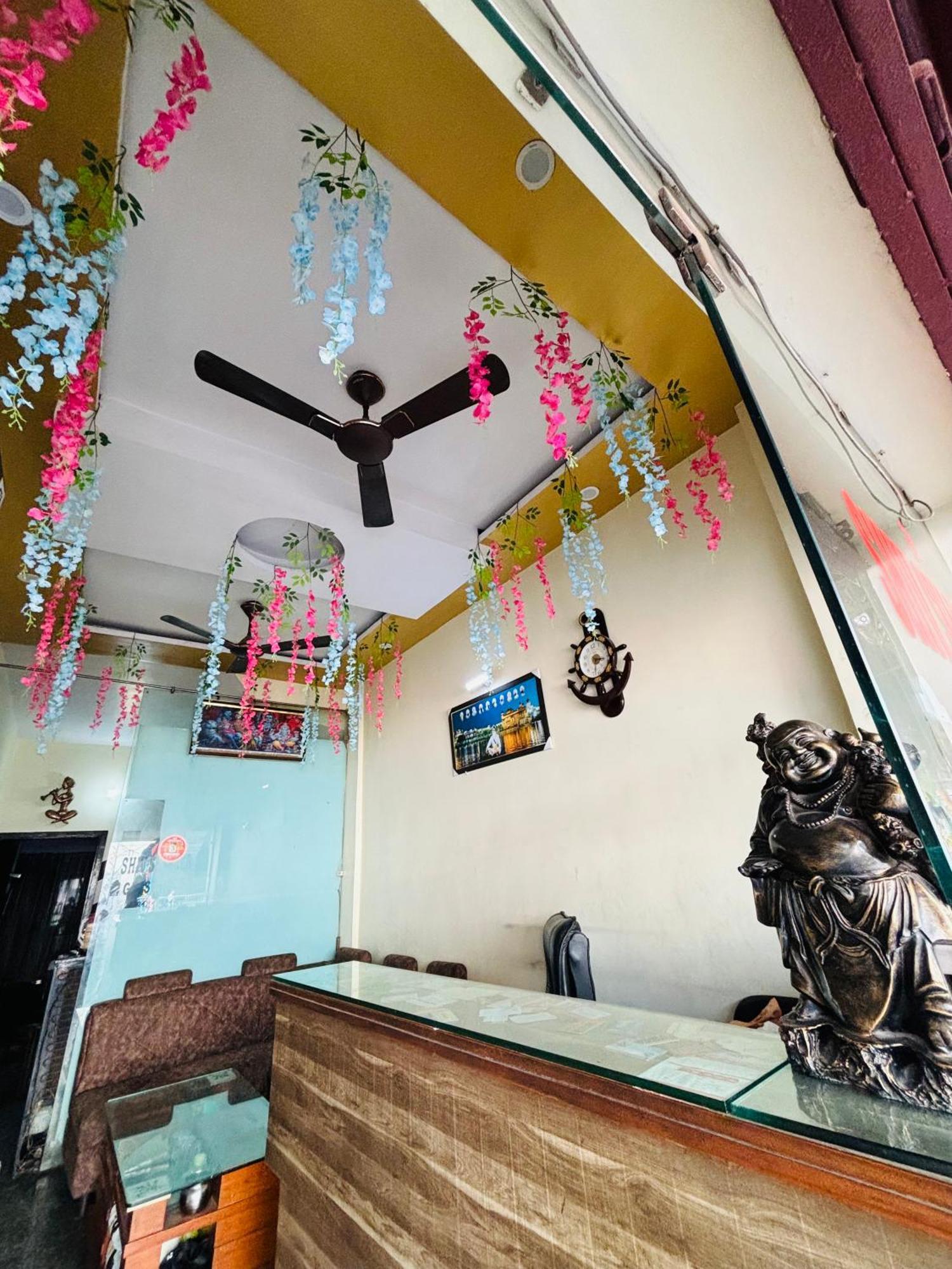 Shiv Shankar Guest House Амритсар Экстерьер фото